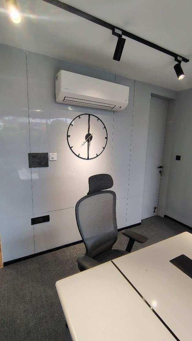 Independent Floor &mdash; Advocate Client interior renovation, New Delhi — photo 6